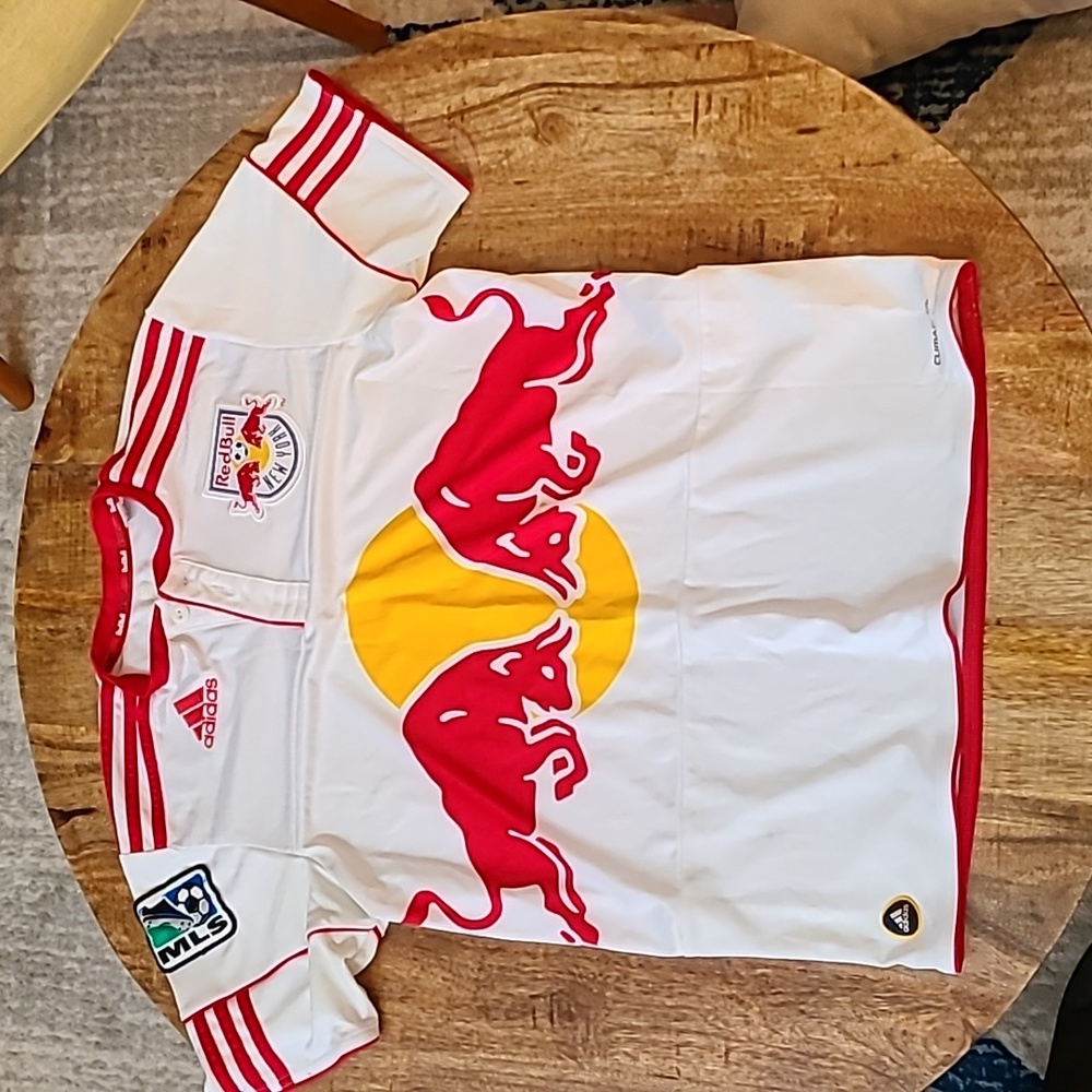 Adidas youth Large New York RedBulls Jersey. No tears, lightly worn.